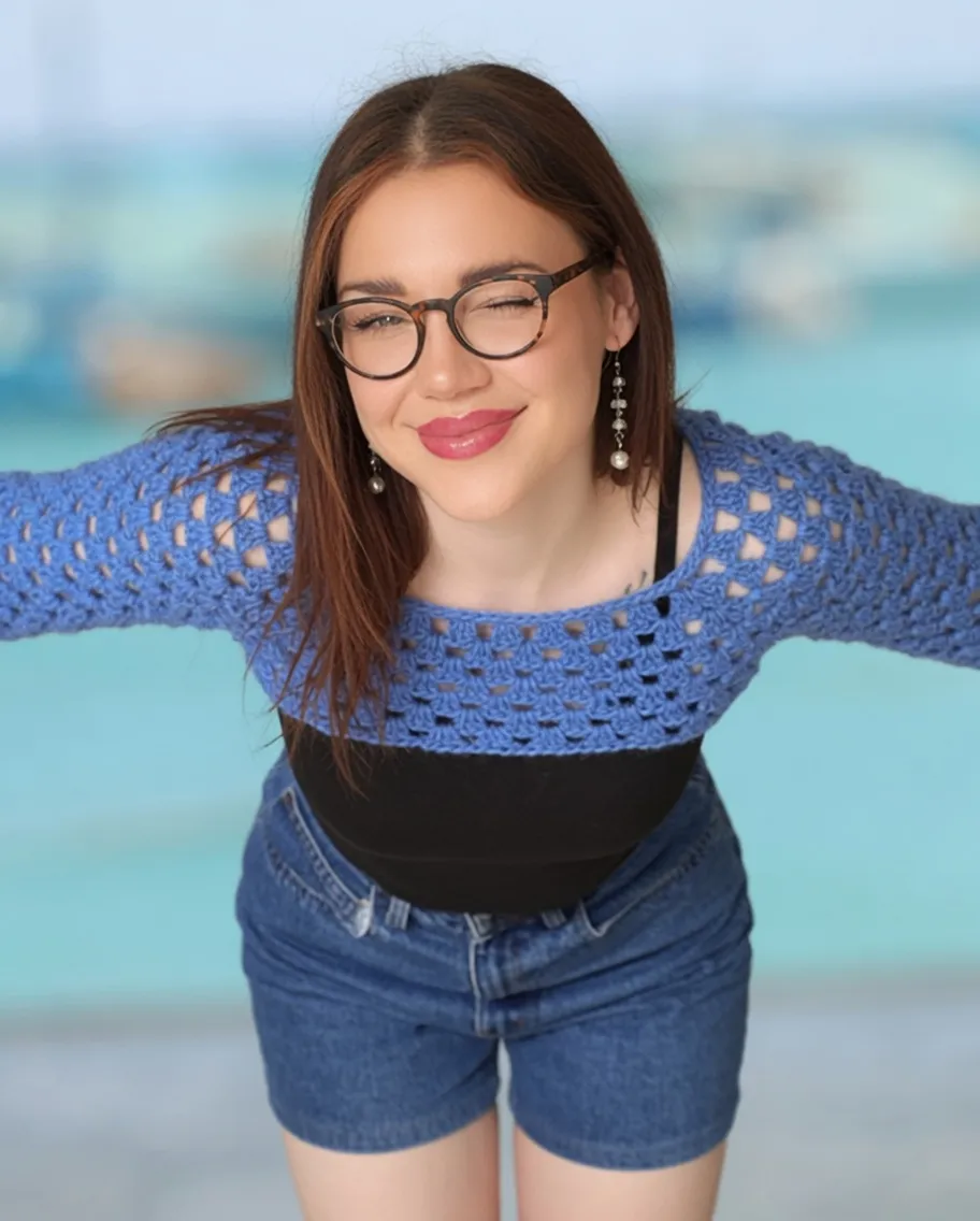 Simple Crochet Granny Shrug Bolero – FREE Pattern + Video Tutorial