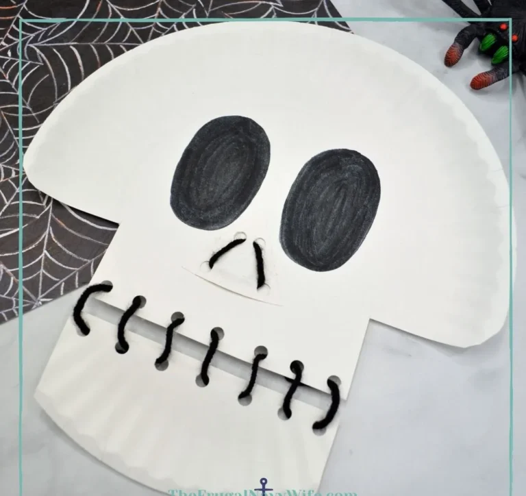 Skeleton Paper Plate Lacing Craft project for kids
